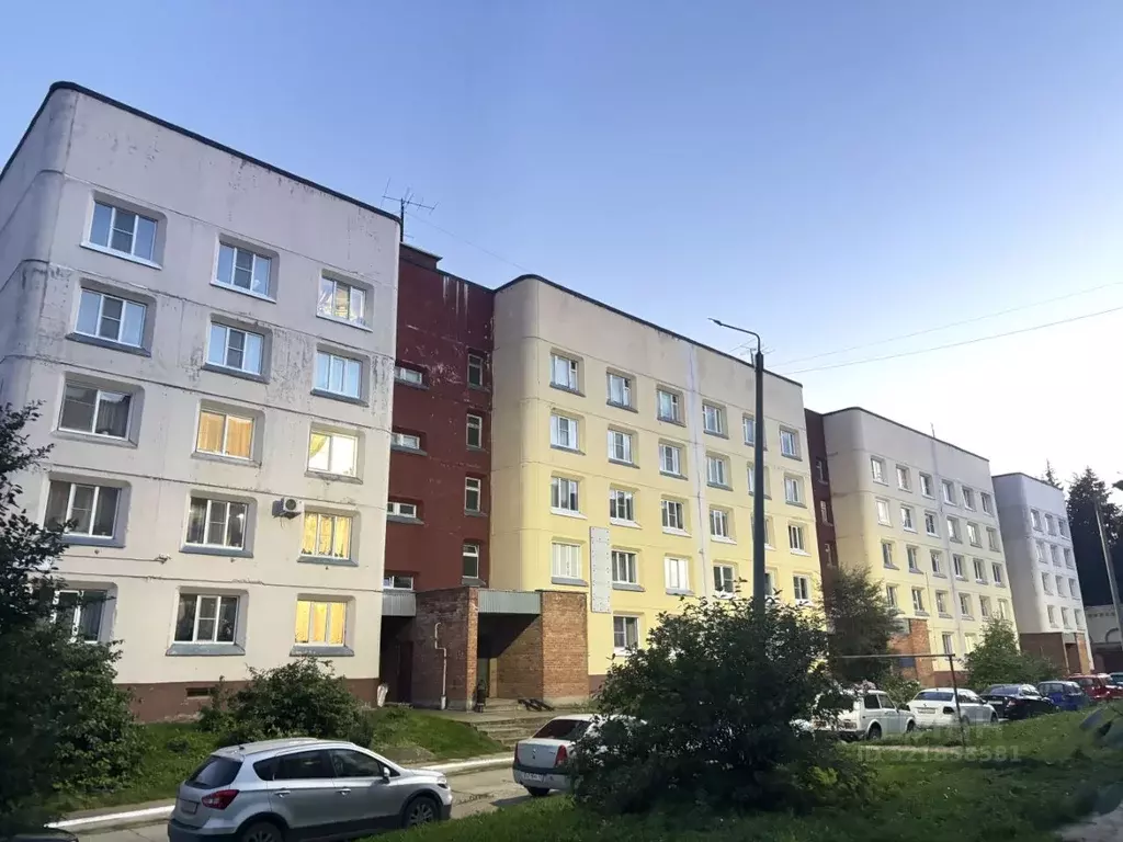 3-к кв. Кировская область, Кирово-Чепецк ул. Луначарского, 27 (70.3 м) - Фото 1