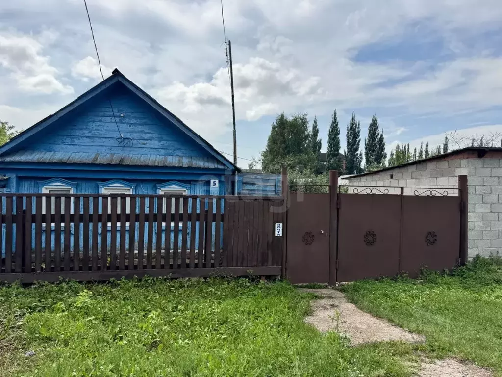 Дом в Башкортостан, Стерлитамак пер. 4-й Элеваторный (40 м) - Фото 1