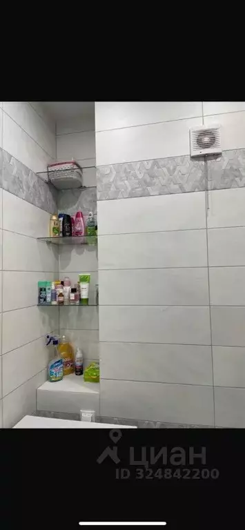 2-к кв. Саха (Якутия), Якутск ул. Осипенко, 5А (58.0 м) - Фото 2