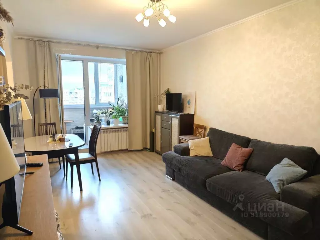 3-к кв. Санкт-Петербург просп. Ударников, 33 (88.2 м) - Фото 1