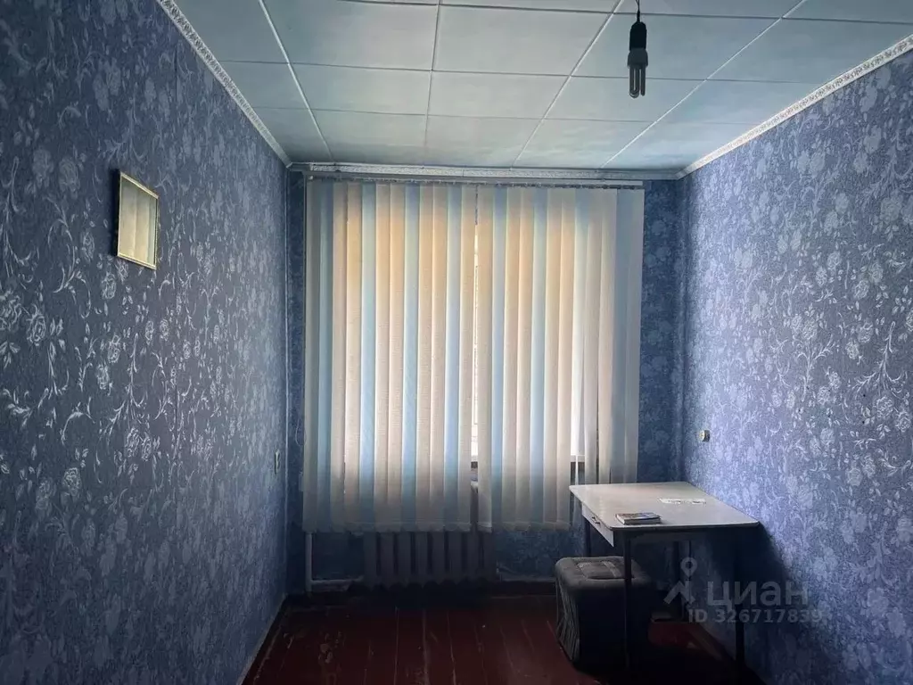 Комната Свердловская область, Асбест просп. Ленина, 7 - Фото 2