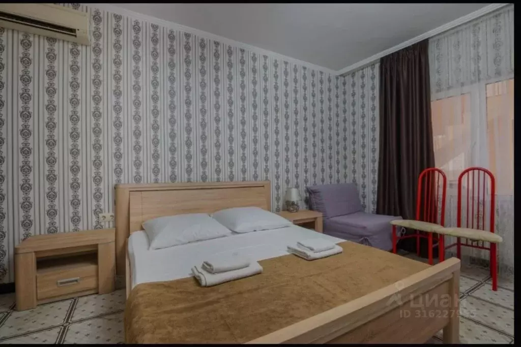 Комната Краснодарский край, Сочи Адлер жилрайон, ул. Чкалова, 6В (30.0 ... - Фото 0
