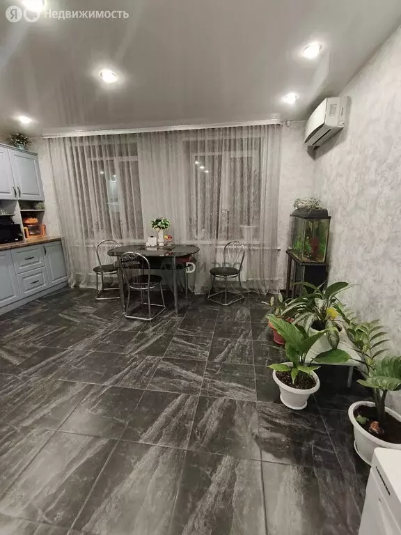 3-комнатная квартира: Энгельс, улица Ломоносова, 18 (93.2 м) - Фото 2