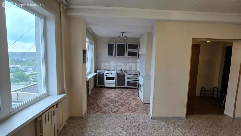 1-комнатная квартира: Ачинск, 7-й микрорайон, 1 (41.4 м) - Фото 0