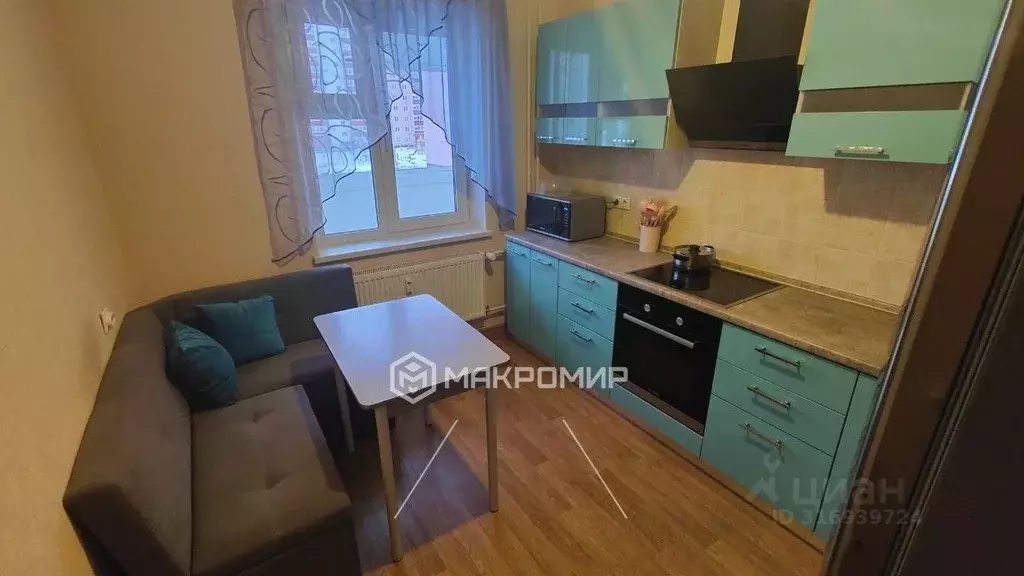 4-к кв. Пермский край, Пермь Судозаводская ул., 15А (99.9 м) - Фото 0