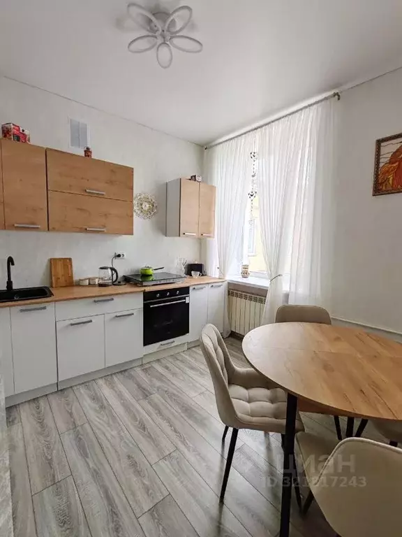 3-к кв. Кемеровская область, Юрга Ленинградская ул., 38 (57.6 м) - Фото 0