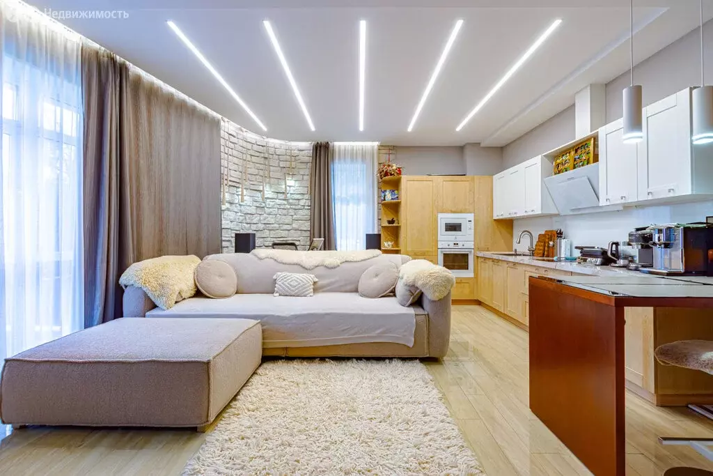 3-комнатная квартира: Сочи, Красная улица, 2 (100 м) - Фото 1