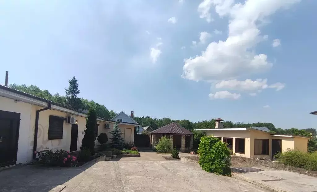 Дом в Липецкая область, Грязинский район, Ярлуковский сельсовет, ... - Фото 0
