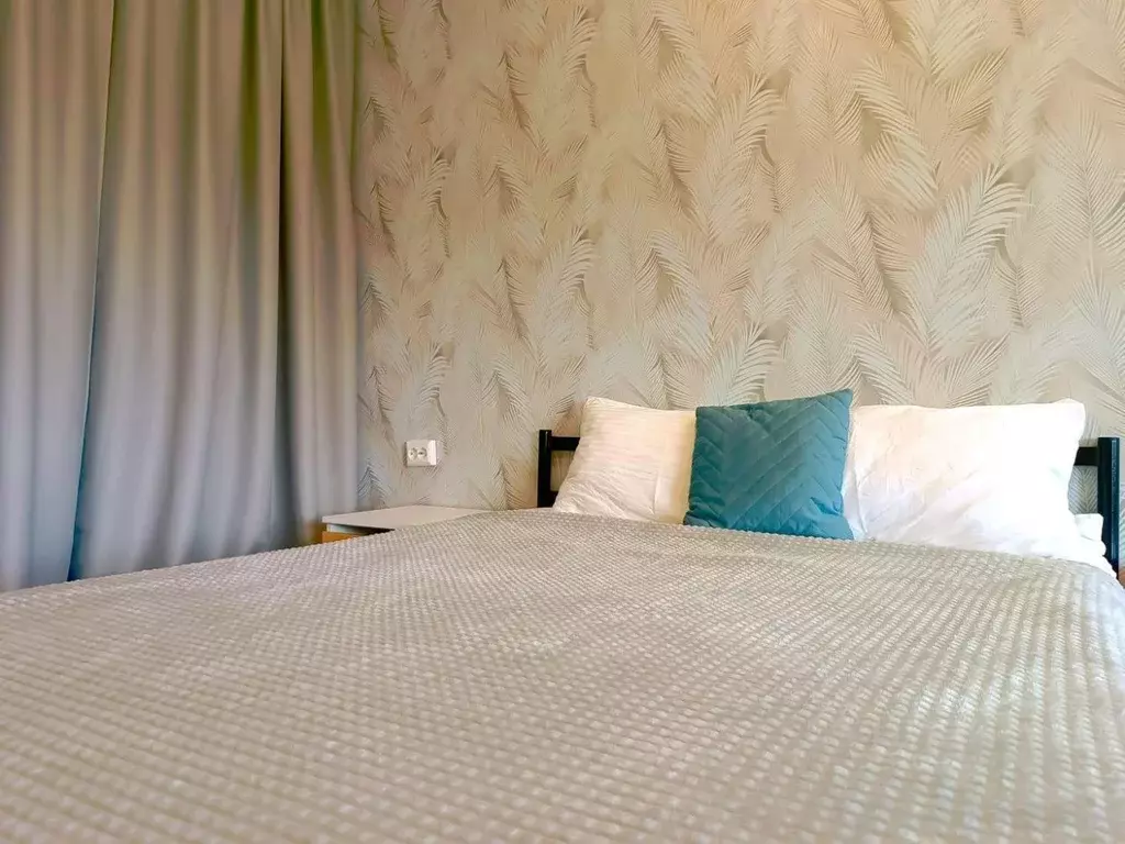 1-к кв. Татарстан, Казань ул. Рауиса Гареева, 105Б (34.0 м) - Фото 1