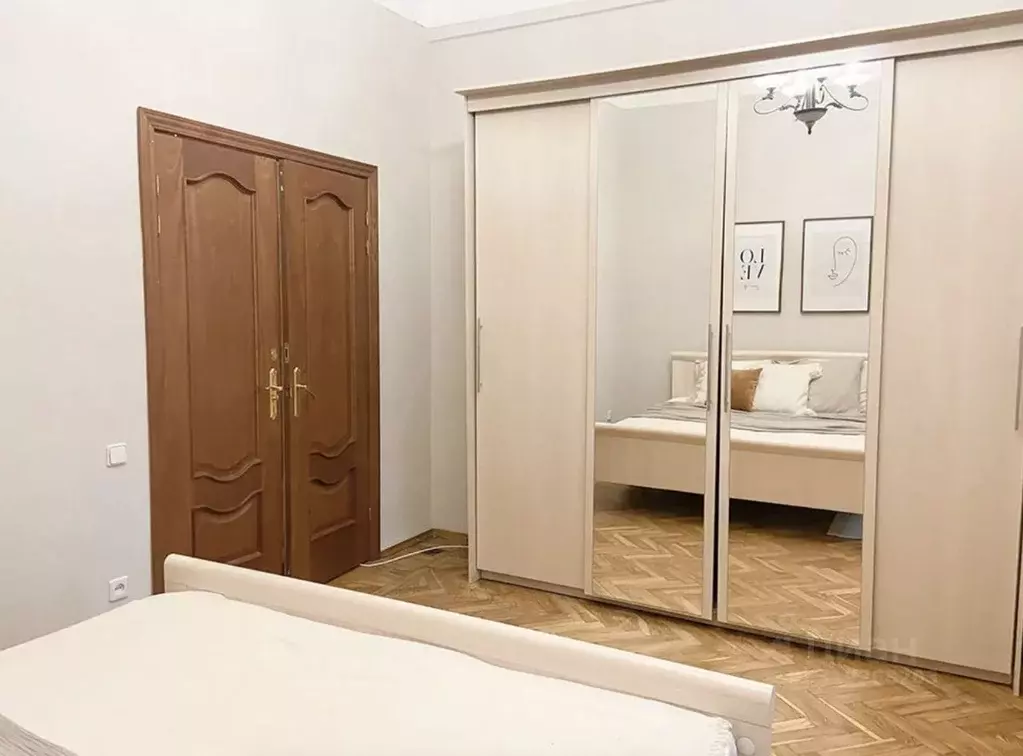 Комната Москва Большая Садовая ул., 3С1 (18.0 м) - Фото 1