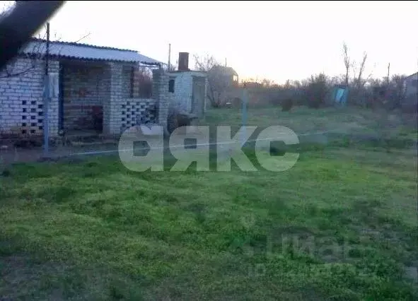 Дом в Волгоградская область, Дубовка пл. Центральная (27 м) - Фото 1