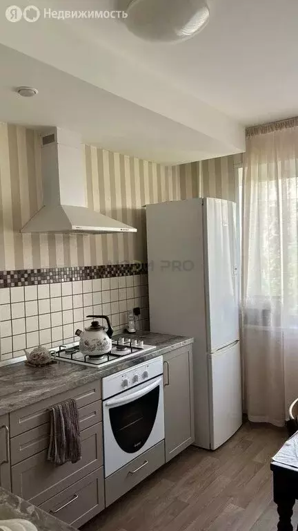 3-комнатная квартира: Набережные Челны, посёлок ЗЯБ, улица Маршала ... - Фото 1