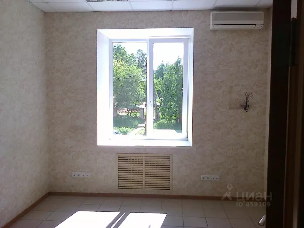 Офис в Кировская область, Кирово-чепецк просп. Мира, 20А (35 м) - Фото 1