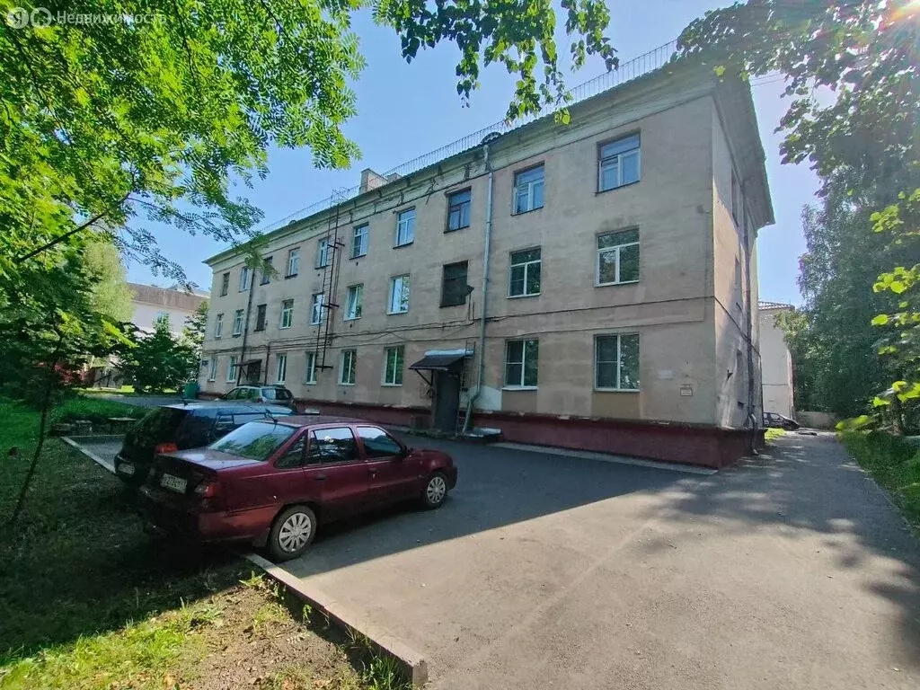 3-комнатная квартира: Петрозаводск, улица Пирогова, 4 (70.6 м) - Фото 0