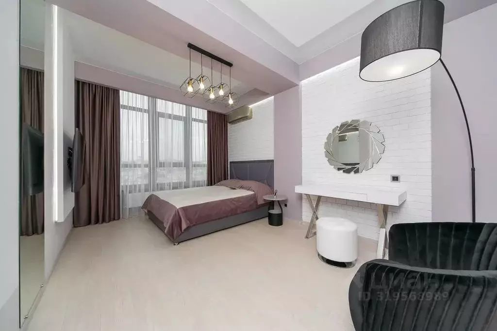 1-к кв. Севастополь ул. Сенявина, 5 (70.0 м) - Фото 0