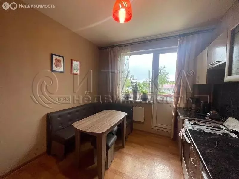 3-комнатная квартира: Волосово, Краснофлотская улица, 11А (75 м) - Фото 1