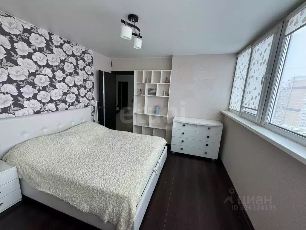 3-к кв. Чувашия, Чебоксары ул. Радужная, 16 (67.3 м) - Фото 1