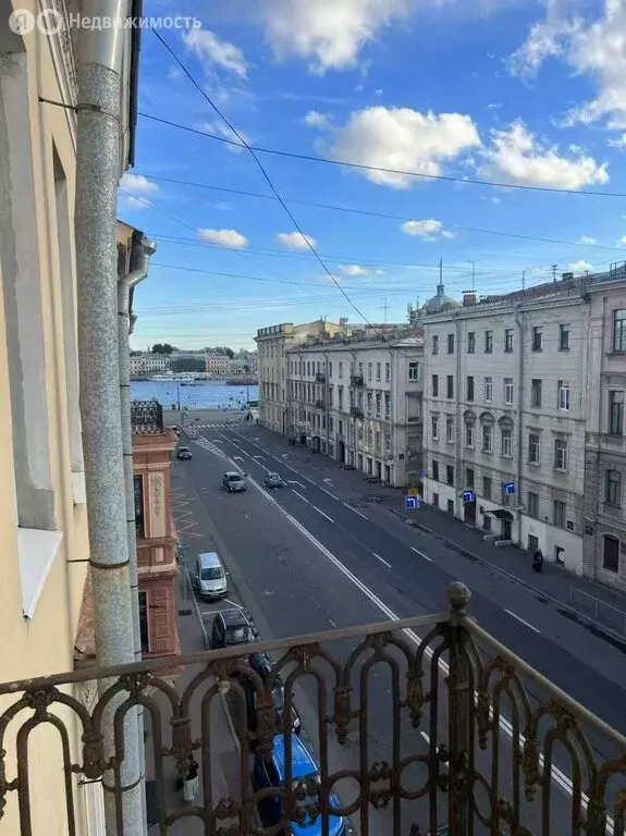 7-комнатная квартира: Санкт-Петербург, 8-я линия Васильевского ... - Фото 1