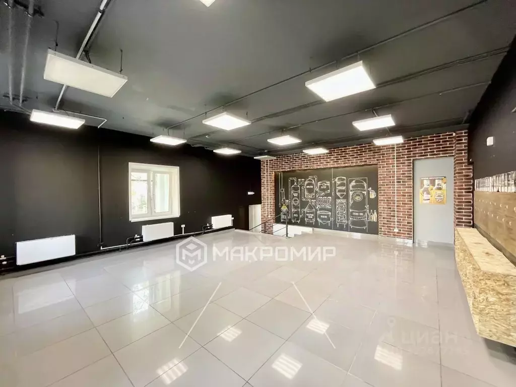 Помещение свободного назначения в Кировская область, Киров ул. Труда, ... - Фото 1