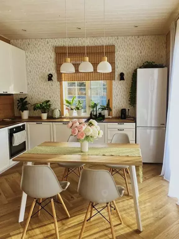 Дом в Ленинградская область, Приозерский район, Петровское с/пос, пос. ... - Фото 1