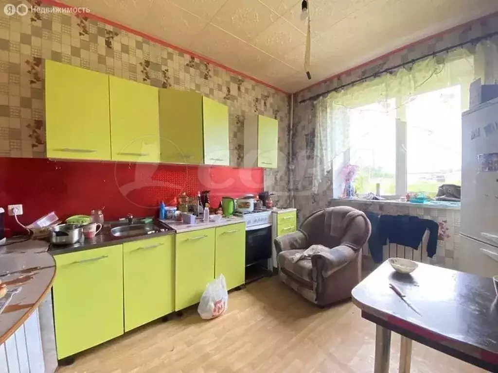 3-комнатная квартира: село Нижняя Тавда, улица Баранова, 4 (80 м) - Фото 1