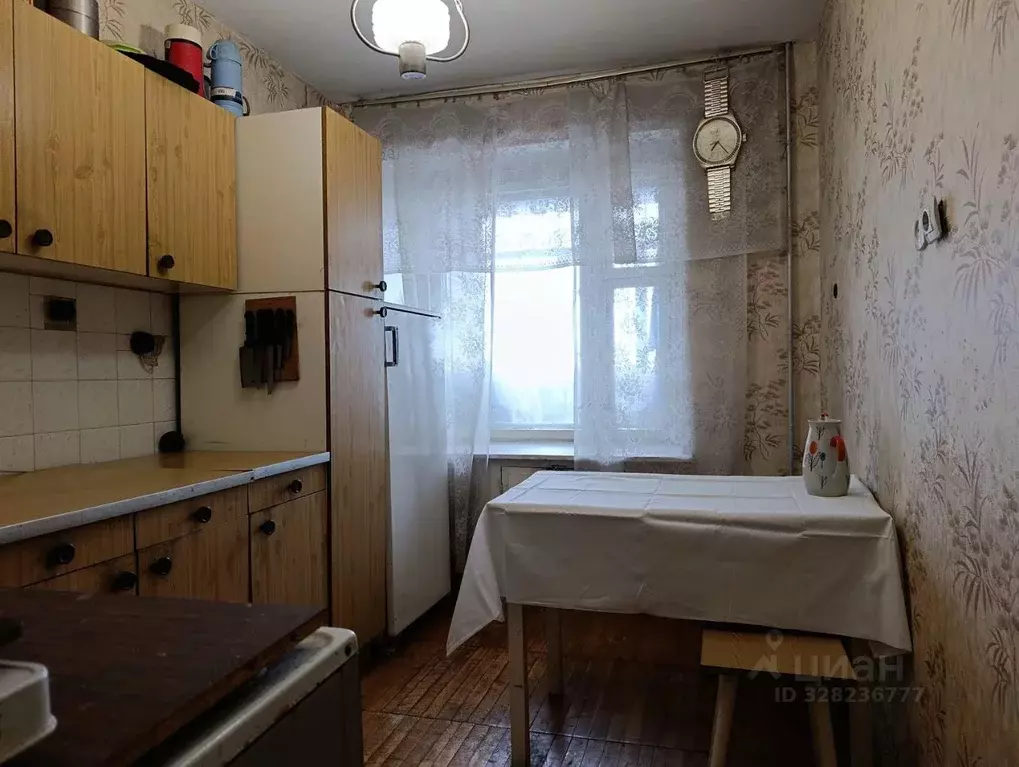 2-к кв. Свердловская область, Екатеринбург ул. Ясная, 8 (55.9 м) - Фото 2