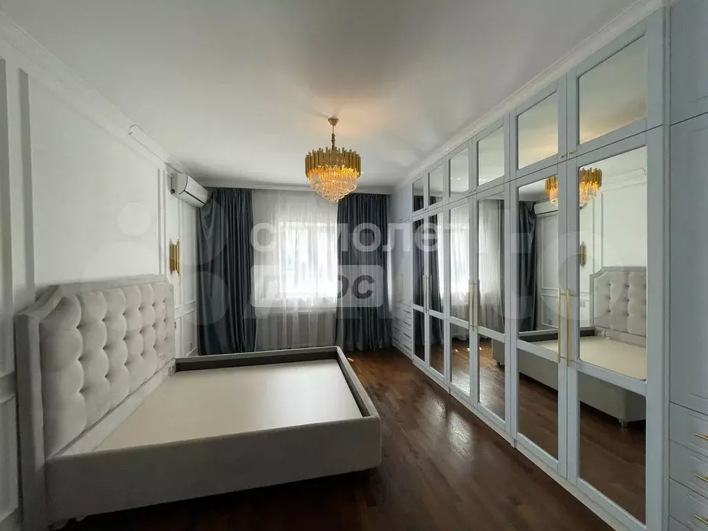 2-к. квартира, 125 м, 4/11 эт. - Фото 0