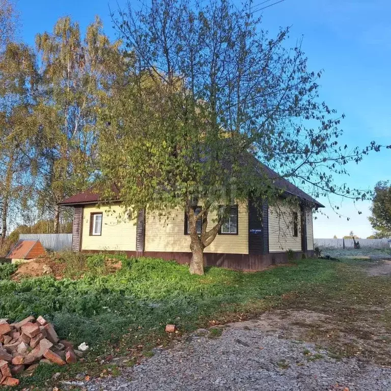 Дом в Тверская область, Бежецкий муниципальный округ, д. Погорелка  ... - Фото 1