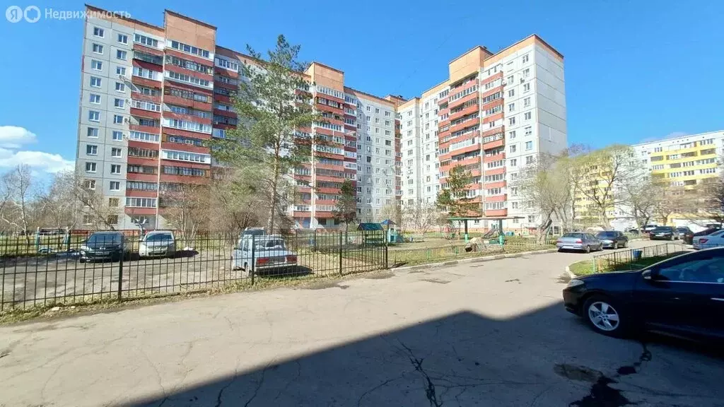 3-комнатная квартира: Омск, улица Лукашевича, 25 (67 м) - Фото 0
