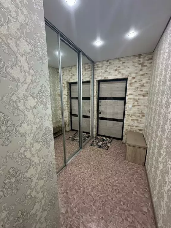 1-к. квартира, 43 м, 7/16 эт. - Фото 0