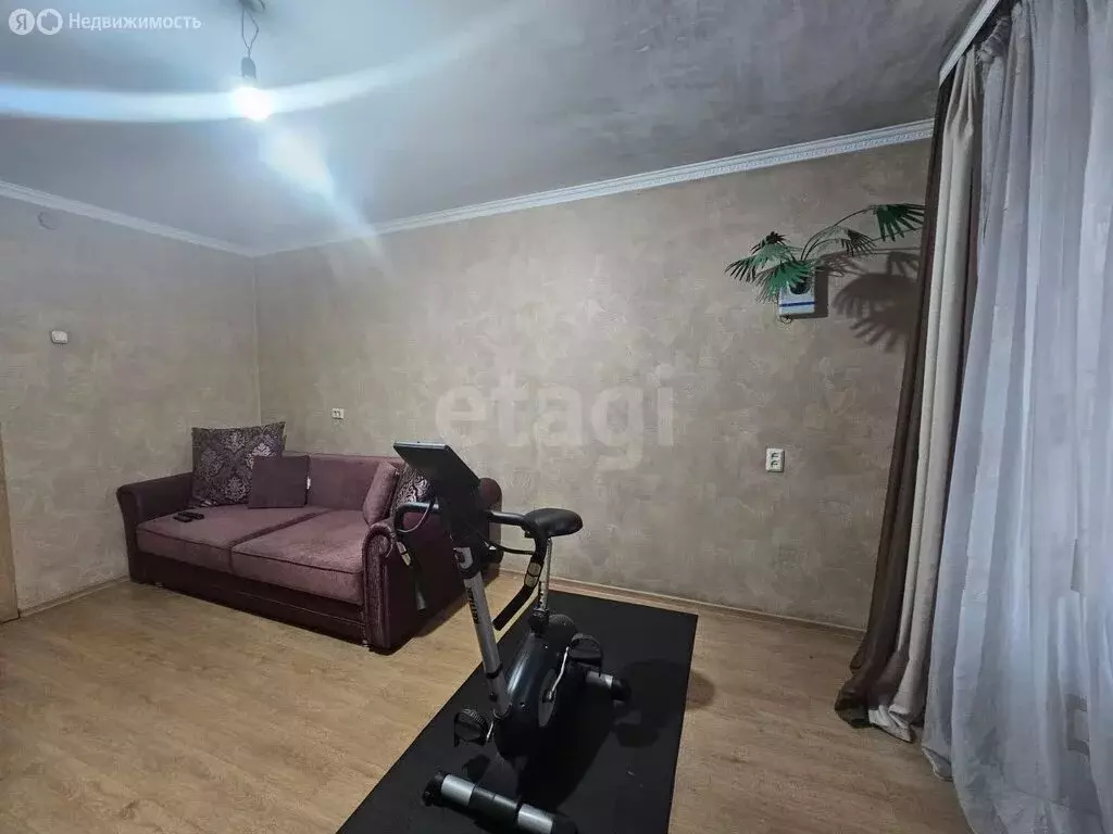 3-комнатная квартира: Горно-Алтайск, улица Ушакова, 7 (57 м) - Фото 0
