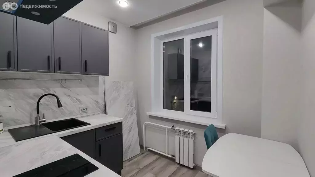 1-комнатная квартира: Шелехов, 18-й квартал, 45 (30 м) - Фото 2