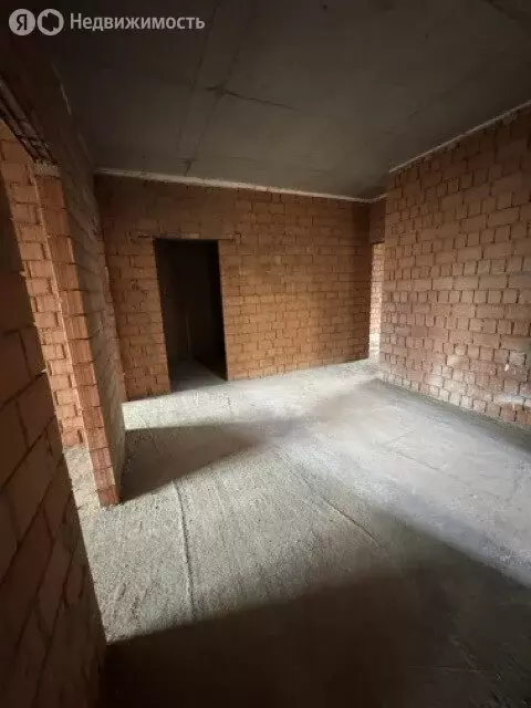 3-комнатная квартира: Нальчик, улица Тлостанова, 32 (96 м) - Фото 2