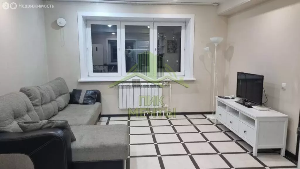 2-комнатная квартира: Улан-Удэ, Боевая улица, 5В (68.7 м) - Фото 2