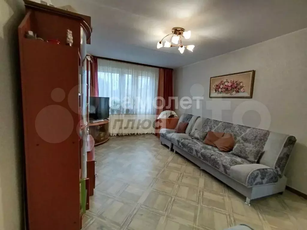 3-к. квартира, 60,3 м, 3/5 эт. - Фото 1