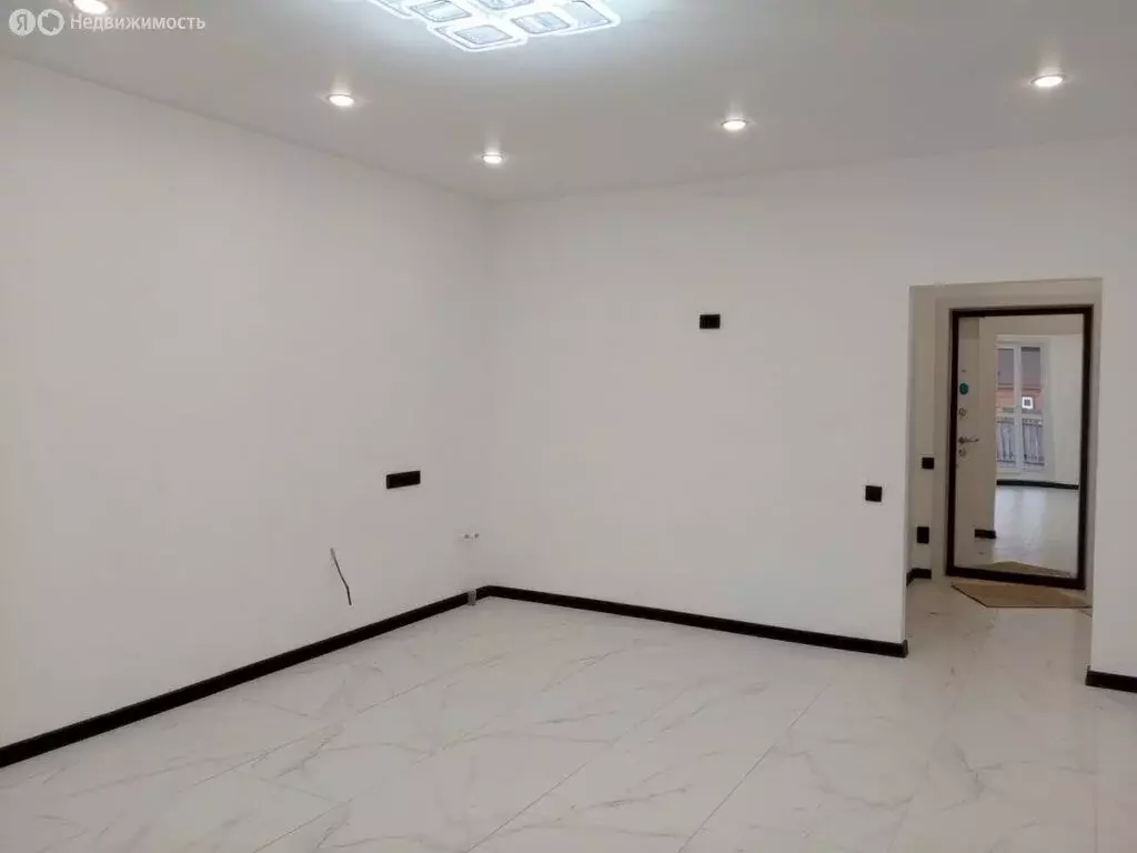 Дом в Карлук, Дачная улица (200 м) - Фото 2