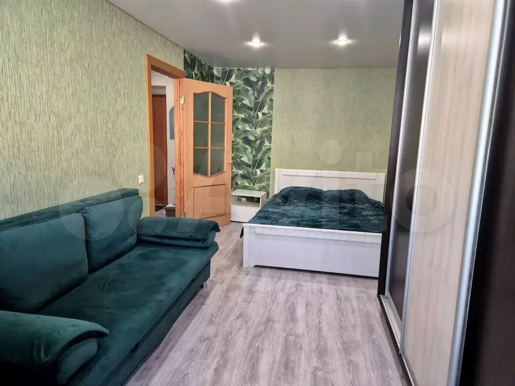 1-к. квартира, 37 м, 4/4 эт. - Фото 0