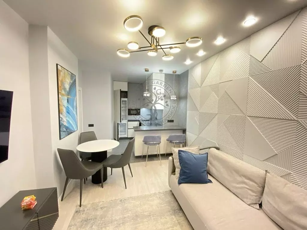 2-к кв. Свердловская область, Екатеринбург ул. Крауля, 89А (64.9 м) - Фото 1