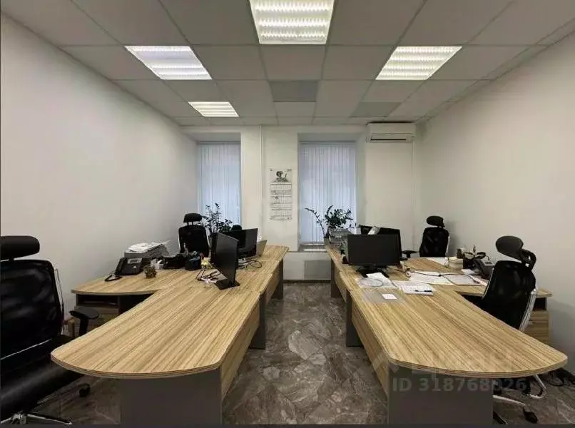 Помещение свободного назначения в Москва Лесная ул., 43 (364 м) - Фото 1