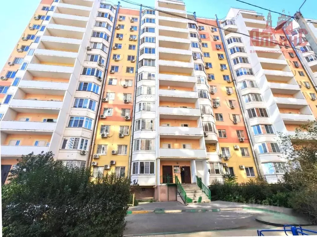 2-к кв. Астраханская область, Астрахань Автомобильная ул., 6 (62.2 м) - Фото 1