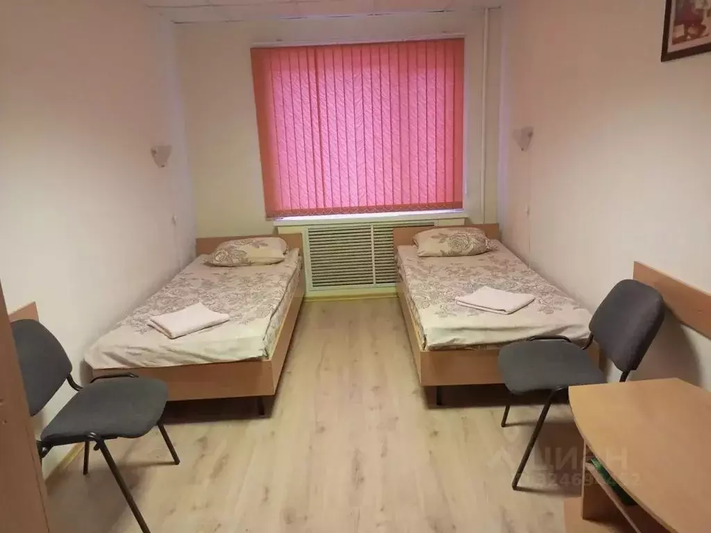 Комната Псковская область, Великие Луки ул. Фурманова, 65 - Фото 2