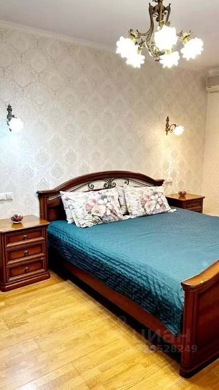 3-к кв. Самарская область, Самара Демократическая ул., 2б (120.0 м) - Фото 1