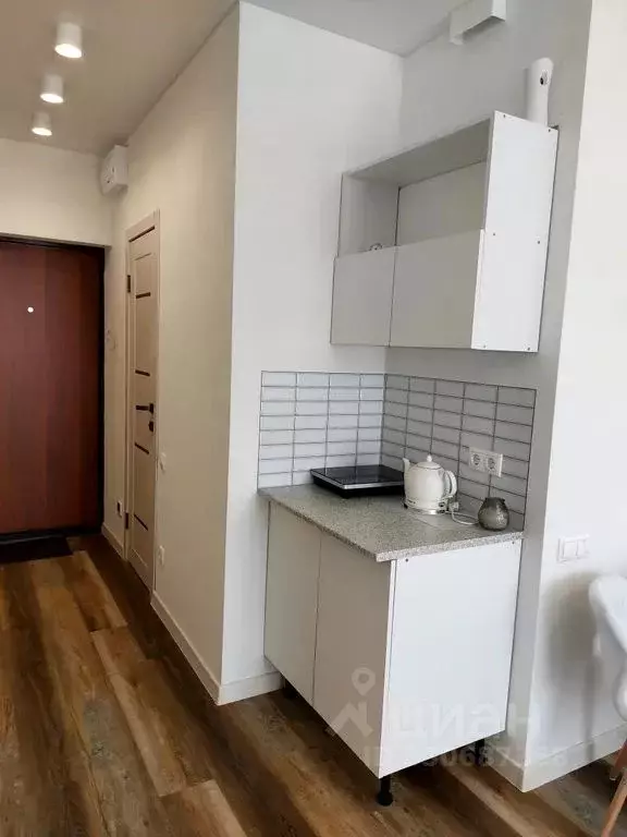 Комната Приморский край, Владивосток ул. Зеленый Бульвар, 19 - Фото 2