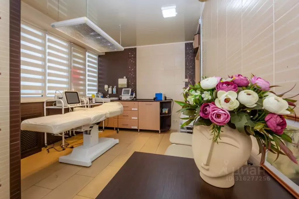 Офис в Крым, Симферополь ул. Клары Цеткин, 15 (91 м) - Фото 1