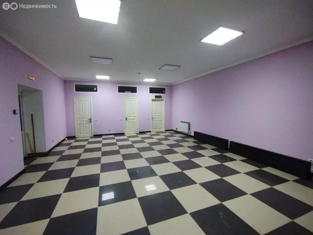 Помещение свободного назначения (200 м) - Фото 1