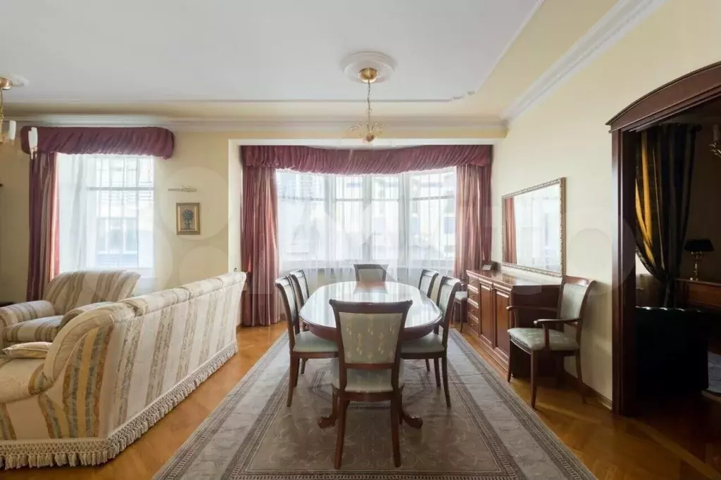 4-к. квартира, 157 м, 4/5 эт. - Фото 1