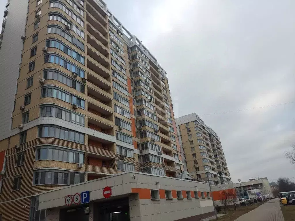 2-к кв. Москва ул. Мельникова, 3к3 (70.0 м) - Фото 1