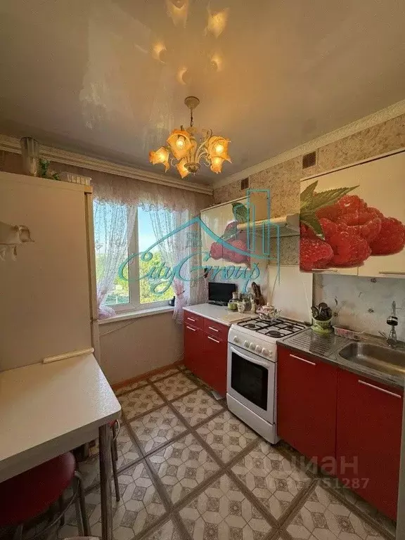 4-к кв. Оренбургская область, Орск Новый город мкр, ул. Короленко, ... - Фото 1