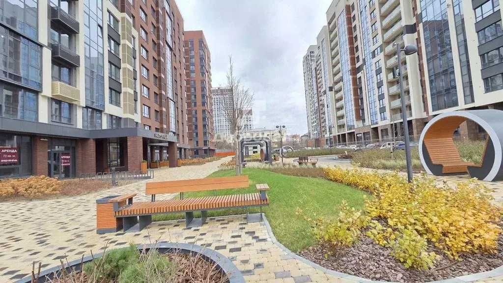 3-к кв. Свердловская область, Екатеринбург ул. Нагорная, 16 (97.3 м) - Фото 2