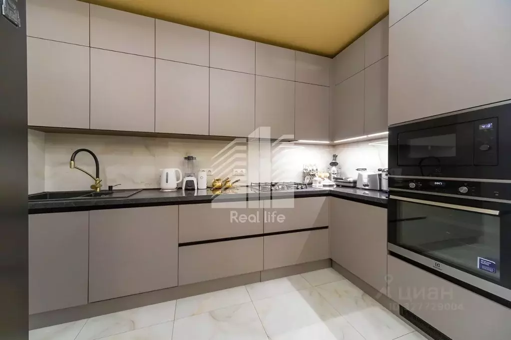 Дом в Московская область, Домодедово Западный мкр, ул. Багратиона, 2 ... - Фото 1